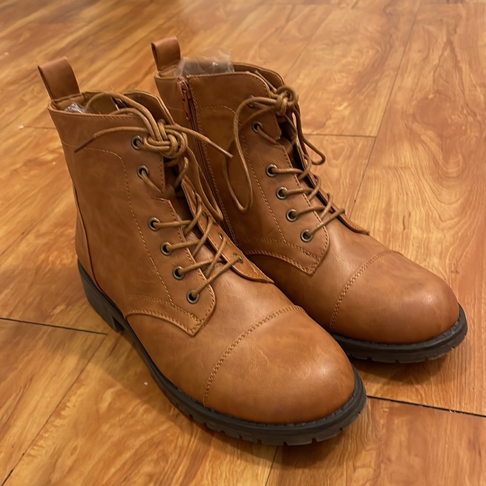 Brown faux leather Booties / Boots / Combat boots